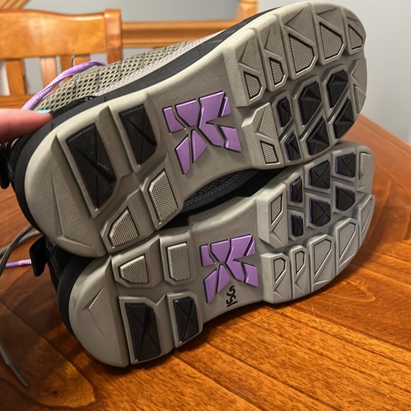 Kujo’s Women’s Yardwork shoes - Picture 6 of 6